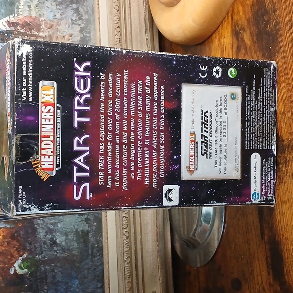 Limited Edition Super VINTAGE HEADLINERS Star Trek Klingon Headliners XL Figure - Picture 5 of 9